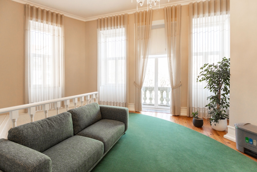 Hotel Avenida by null