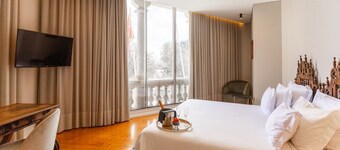 Avenida Boutique Hotel