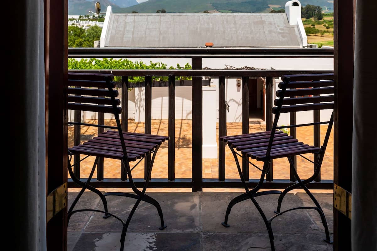 Superior Double Room | 2 bedrooms, in-room safe, soundproofing, iron/ironing board