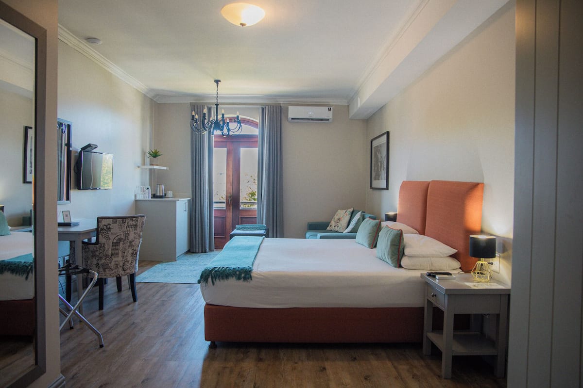 In-room safe, soundproofing, iron/ironing board (on request)