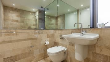 Apartment, 2 Bedrooms | Bathroom