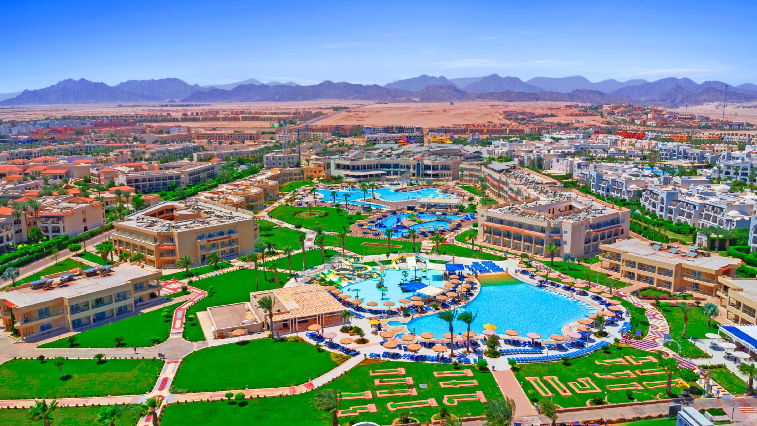 منظر من الجو على ارتفاع عالٍ