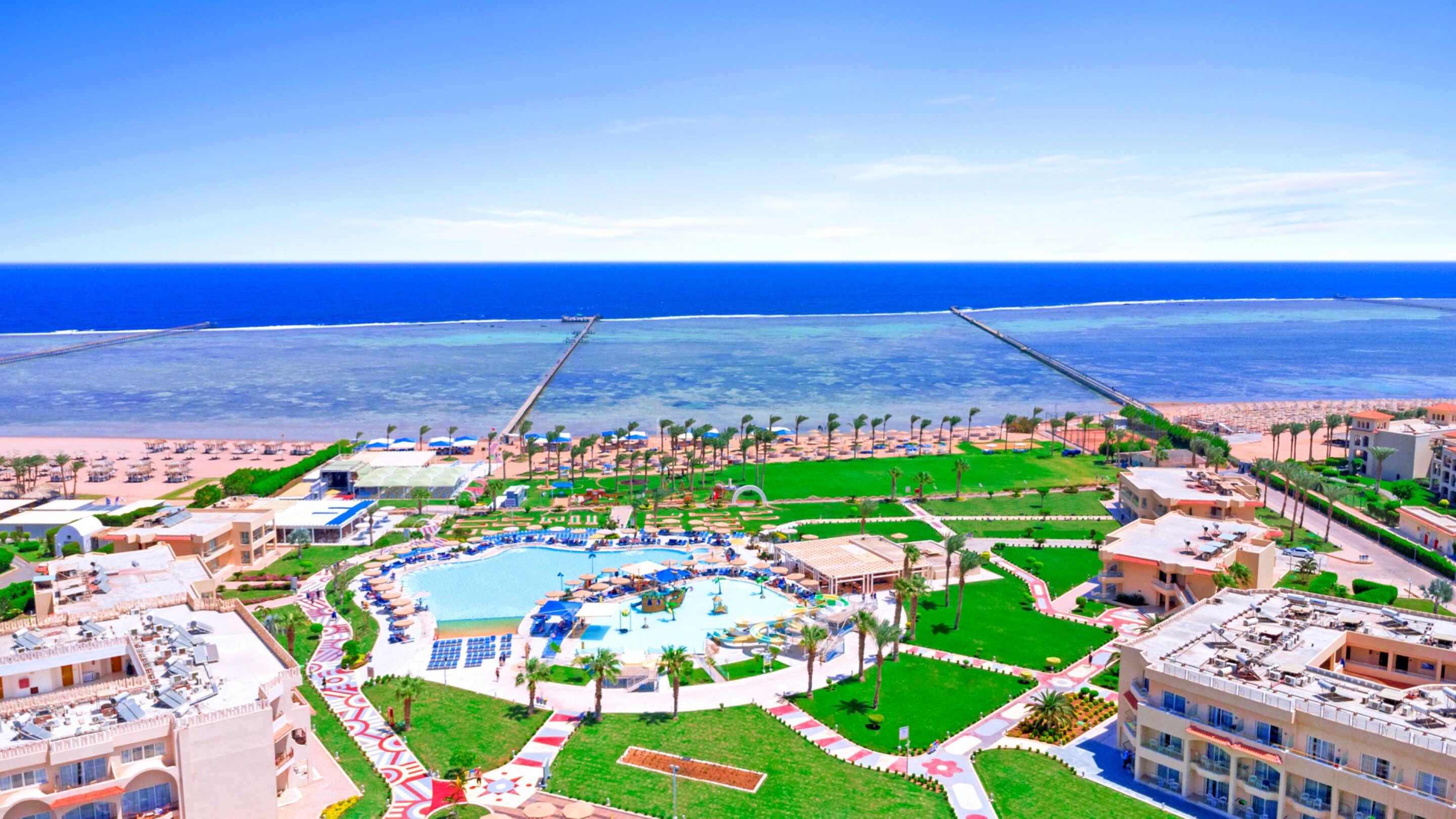 Photo - Pickalbatros Royal Moderna Sharm "Aqua Park"- All inclusive