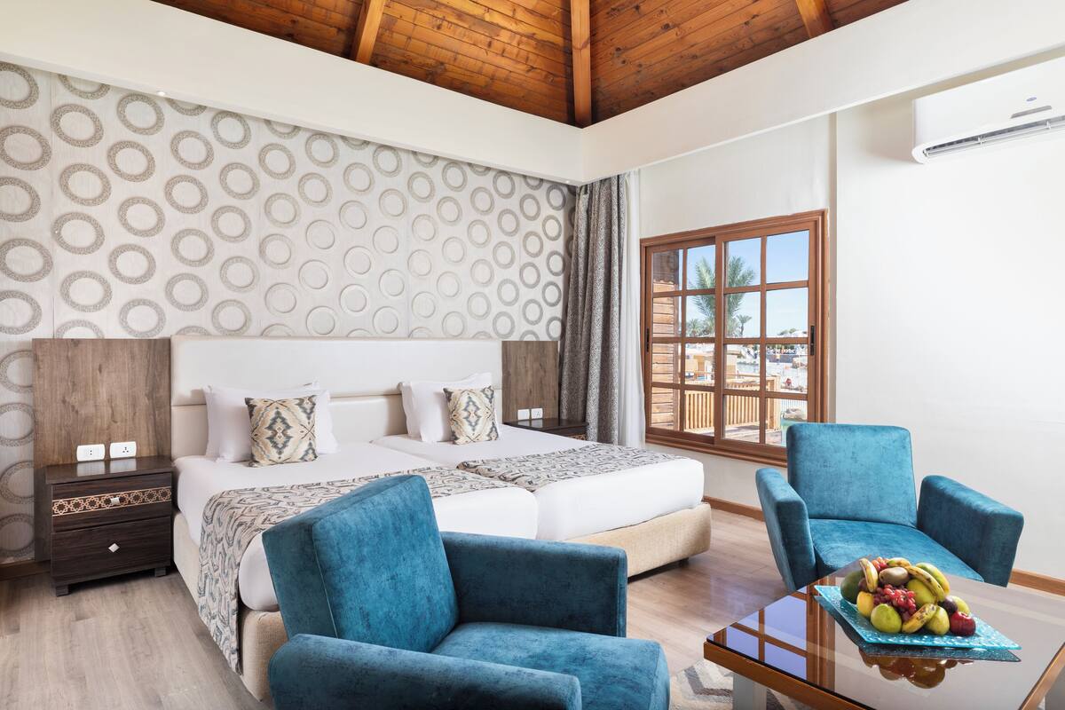 1 bedroom, minibar, in-room safe, desk