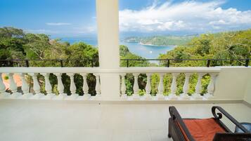 프리미엄 더블룸 | 발코니