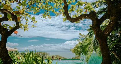 Parador Nature Resort and Spa