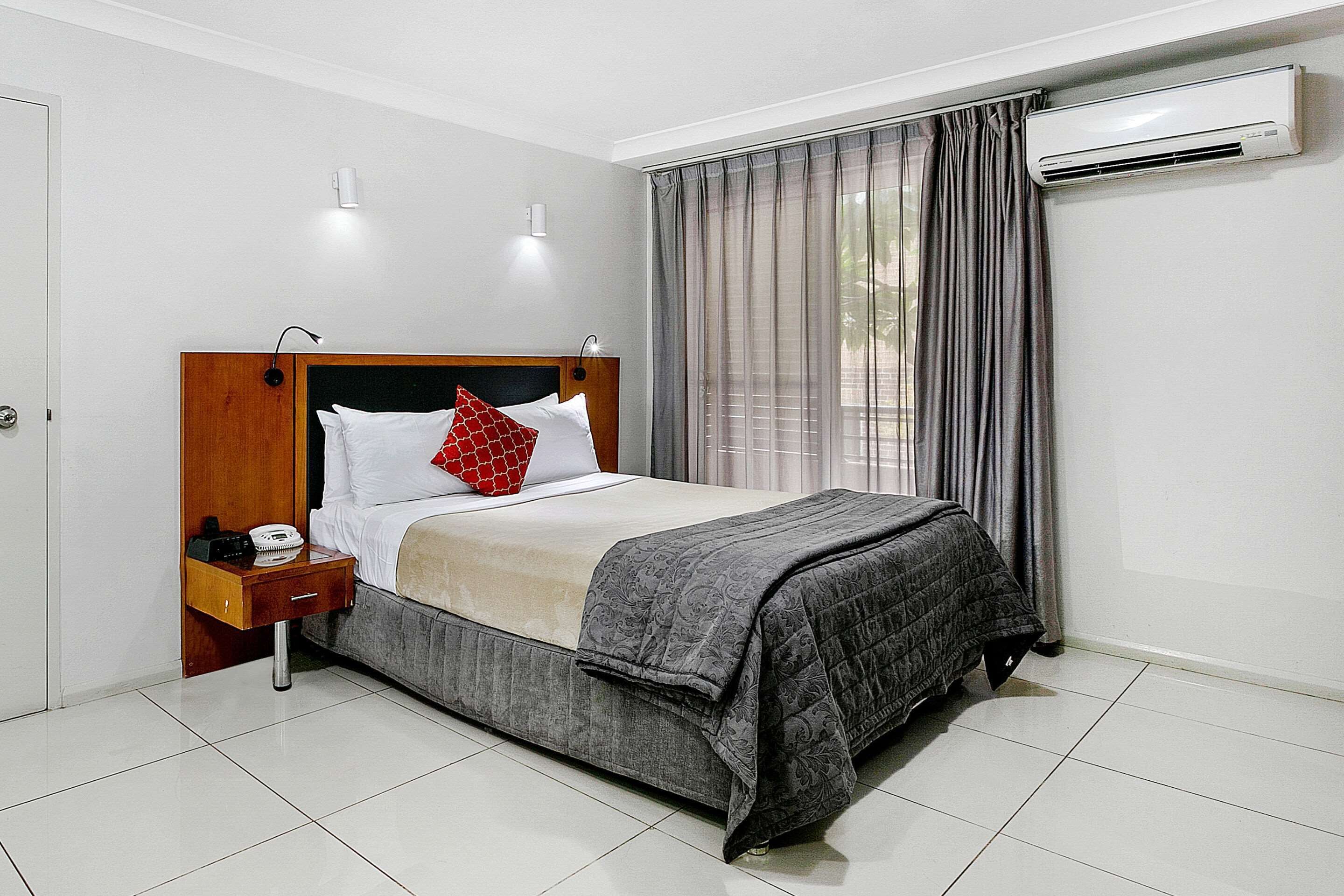 Photo - Comfort Inn & Suites Burwood