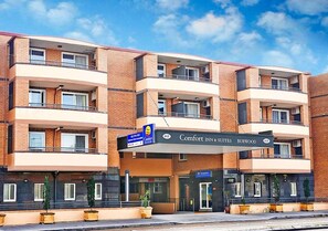 Exterior - Comfort Inn & Suites Burwood (Burwood)