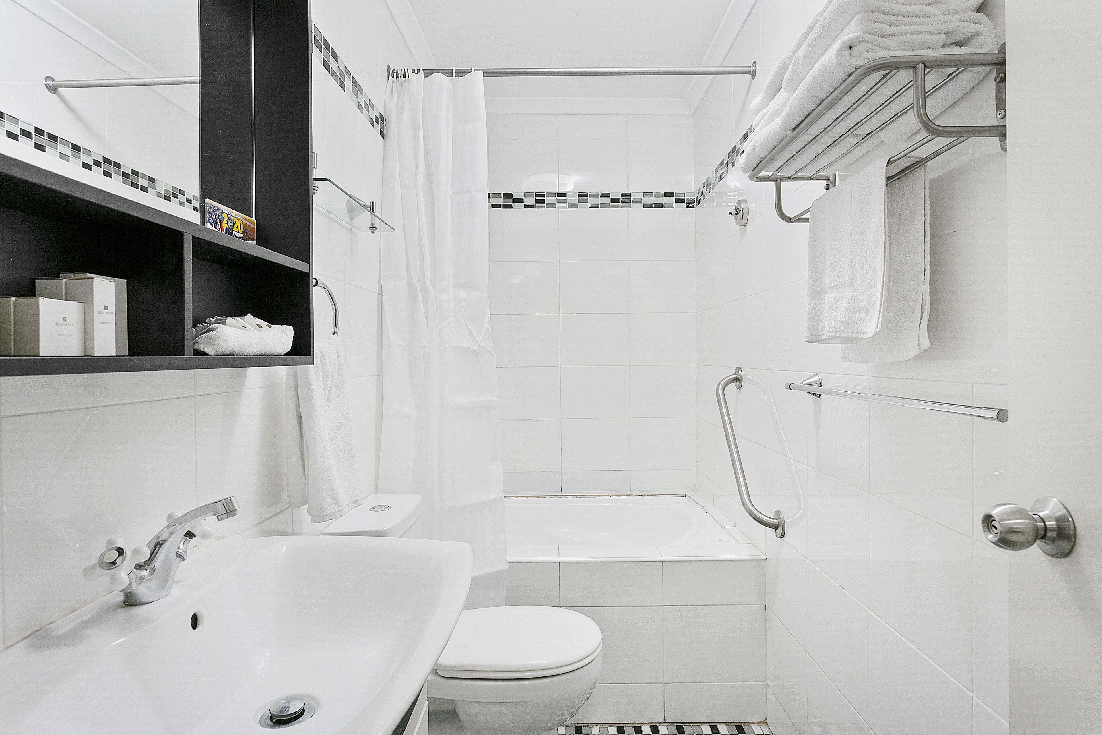 Photo - Comfort Inn & Suites Burwood