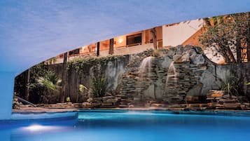 Piscine extérieure