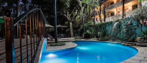 Piscine extérieure