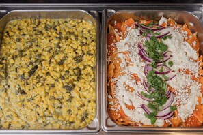 Free daily continental breakfast