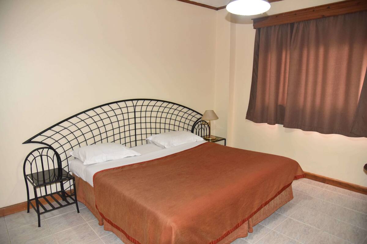 Standard Apartment, 1 Bedroom | 1 bedroom, premium bedding, in-room safe, desk
