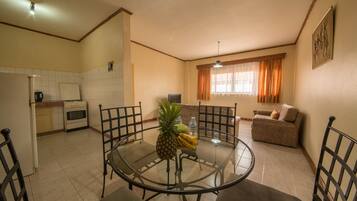 Apartamento standard, 1 quarto | Vista do quarto