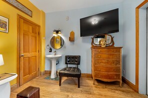 Classic-Zimmer, 1 Doppelbett, eigenes Bad