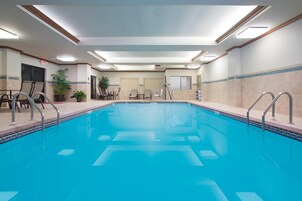 Una piscina techada