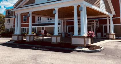 Holiday Inn Express & Suites Rochester by IHG