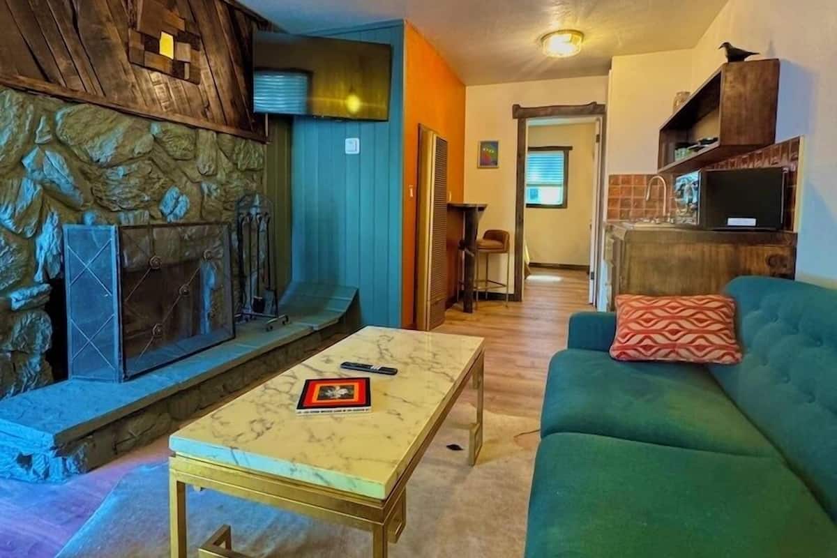 Comfort suite | 1 slaapkamer, een strijkplank/strijkijzer, gratis wifi, beddengoed