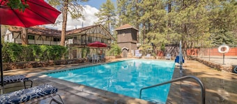 Black Forest Lodge And Cabins