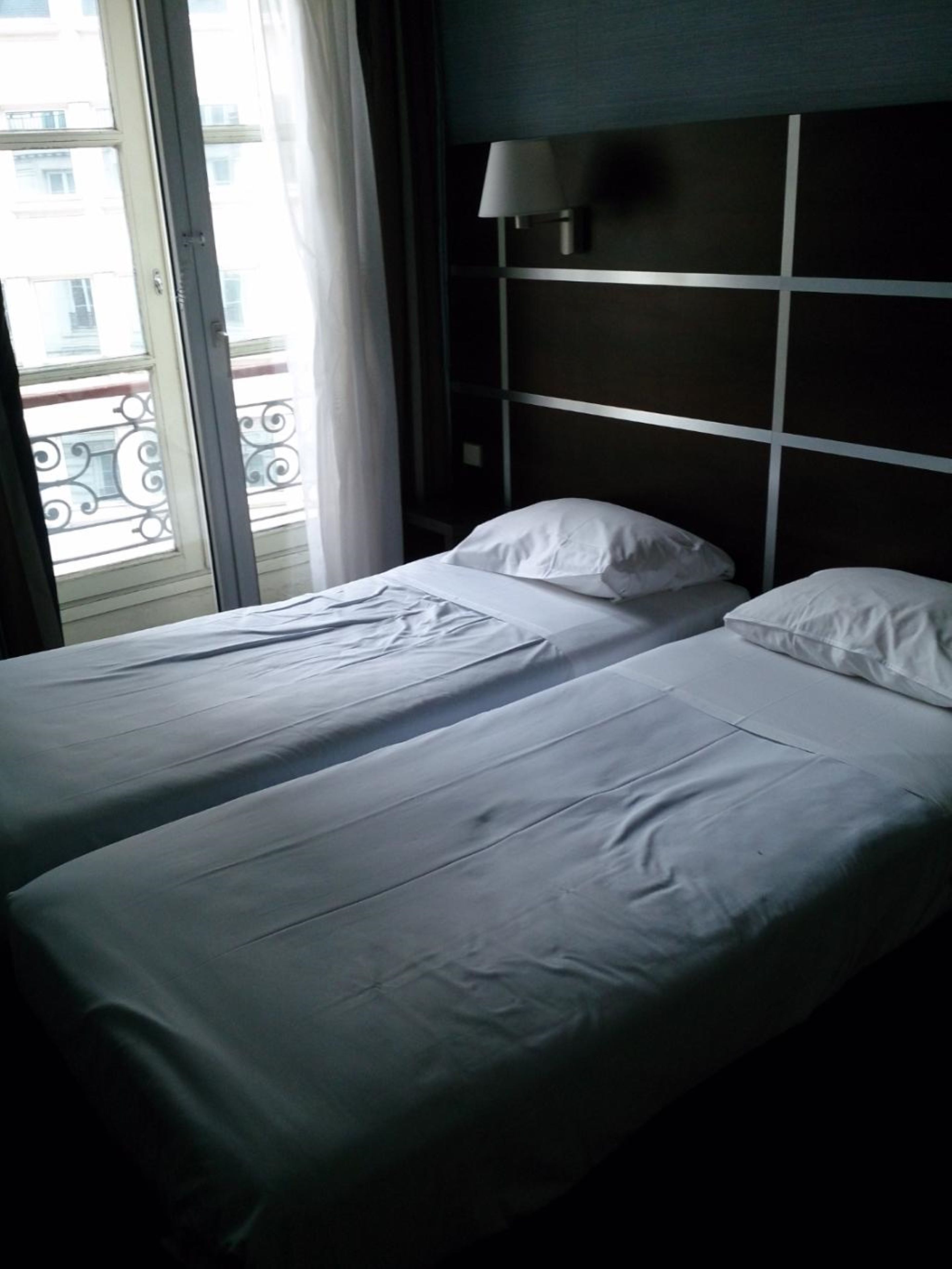 Foto - Hôtel Des Trois Gares