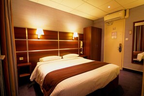 Superior Double Room - Hôtel des Trois Gares (Paris)