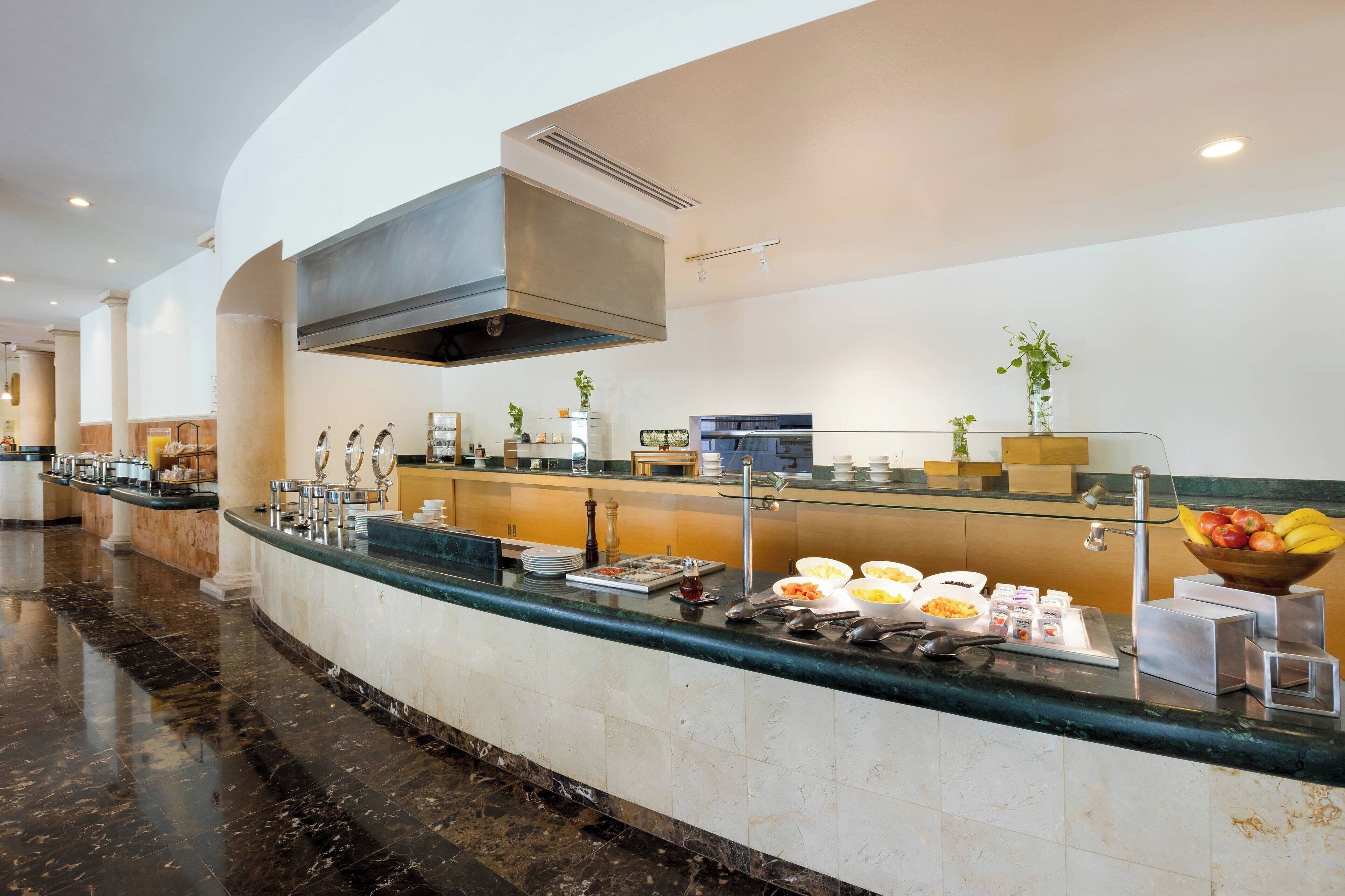 daily buffet breakfast (usd 15 per person)