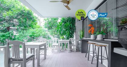 Yellow Ribbon Hills, Boutique Suites