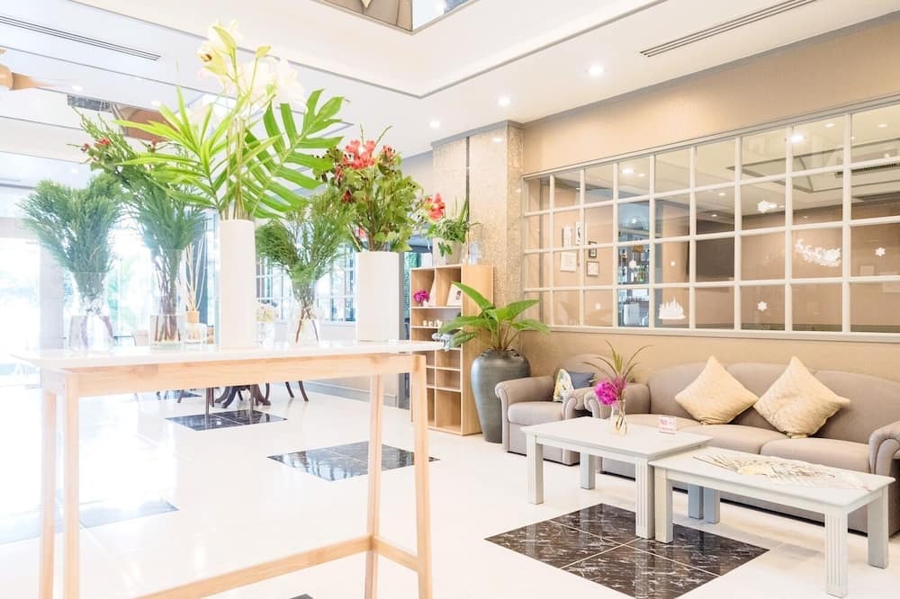 Yellow Ribbon Hills, Boutique Suites