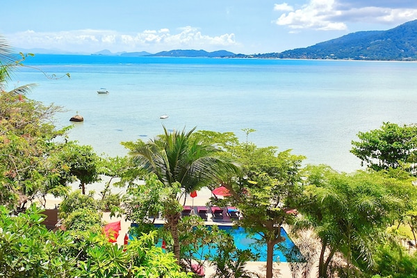 Family Quadruple Room, Sea View | 1 bedroom, premium bedding, minibar, in-room safe