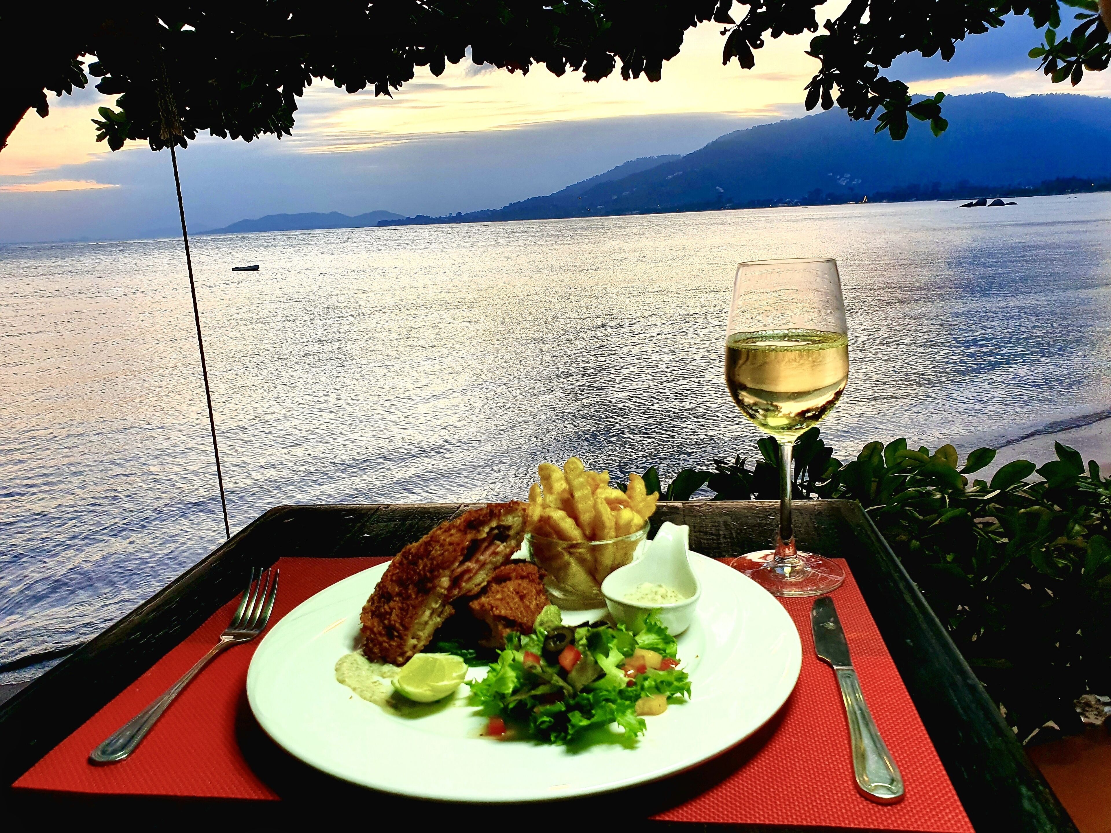 Se sirven desayunos, almuerzos y cenas