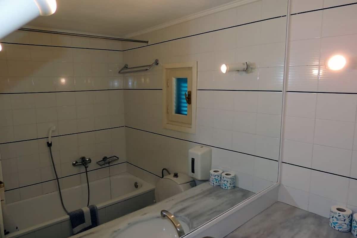 free toiletries, hair dryer, towels