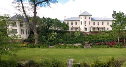 The Woodbridge Waterfront Rooms.