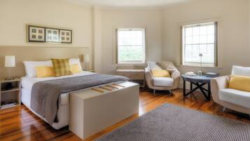 Waterfront Room - Continental breakfast