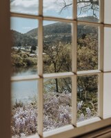 客房, 1 张大床 (Waterfront) | 客房景观