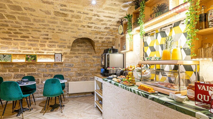 Hotel Romance Malesherbes by Patrick Hayat