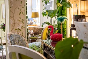 Reception - Hotel Romance Malesherbes by Patrick Hayat (Paris)