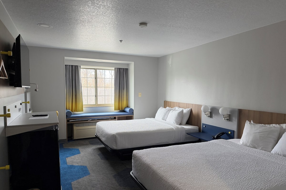 Desk, iron/ironing board, free cots/infant beds, free WiFi