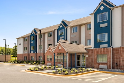 Microtel Inn & Suites by Wyndham Culpeper