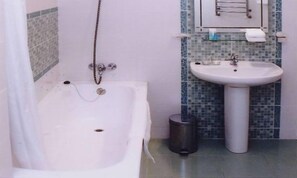 Bathroom - Hotel European (Dnipro)