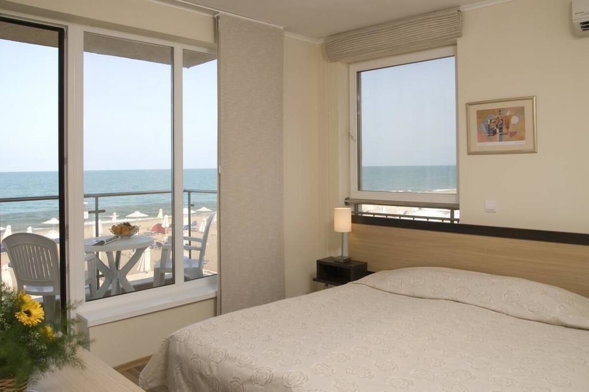 minibar, desk, laptop workspace, cots/infant beds