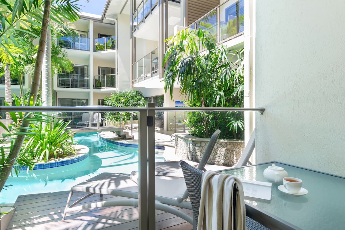 Studio Shared Pool Deck (Adults Only Resort) | Balcony view