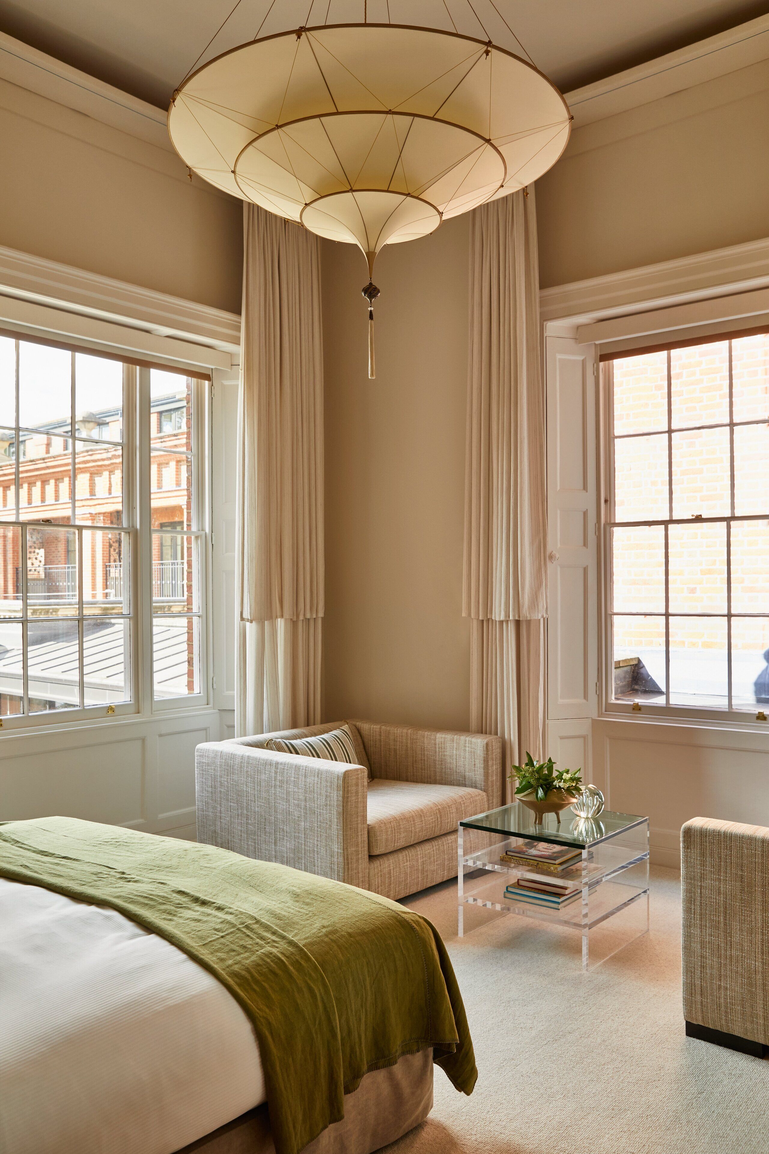 deluxe room, 1 king bed (mansion) | hypo-allergenic bedding, minibar, in-room safe, desk