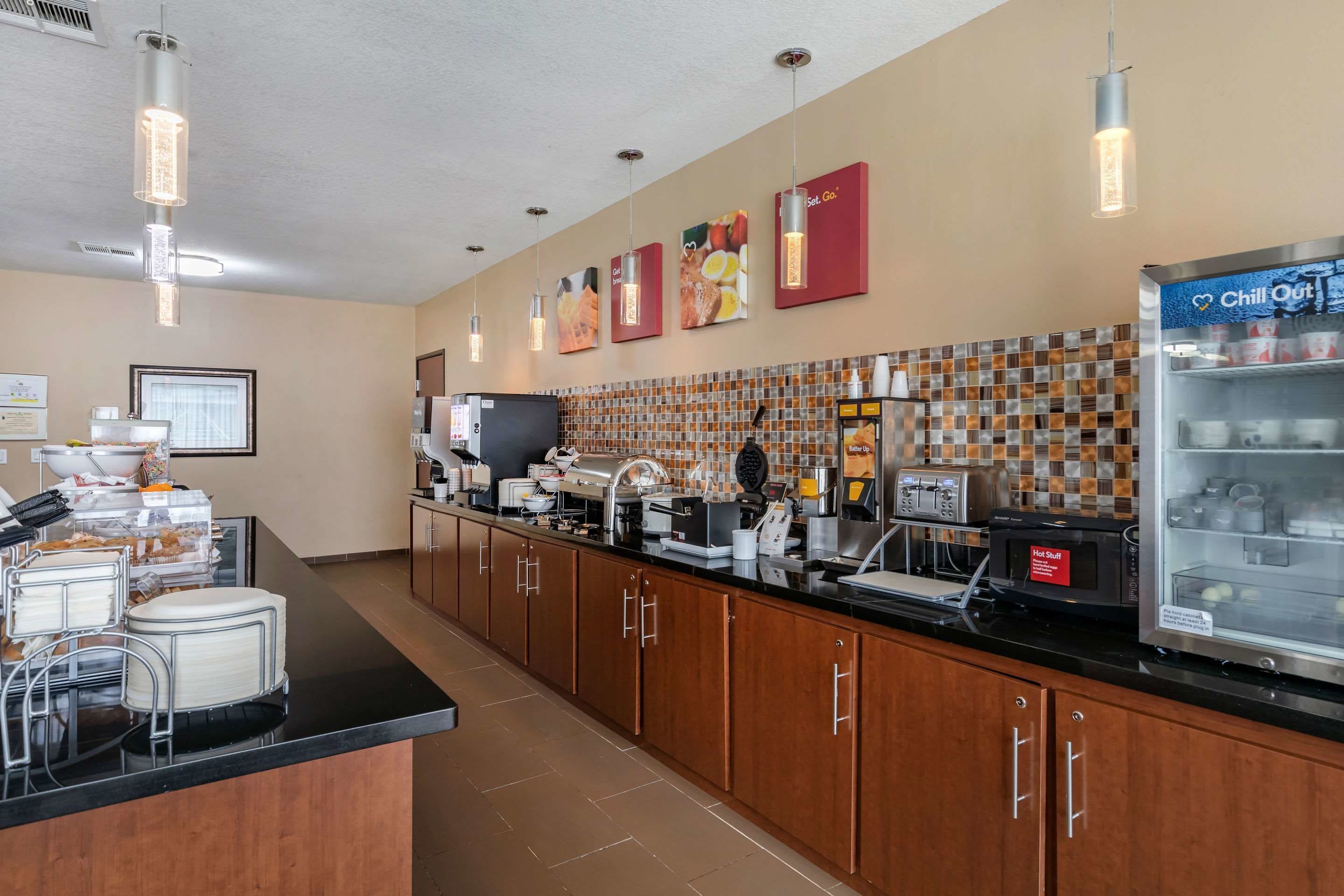 free daily on-the-go breakfast