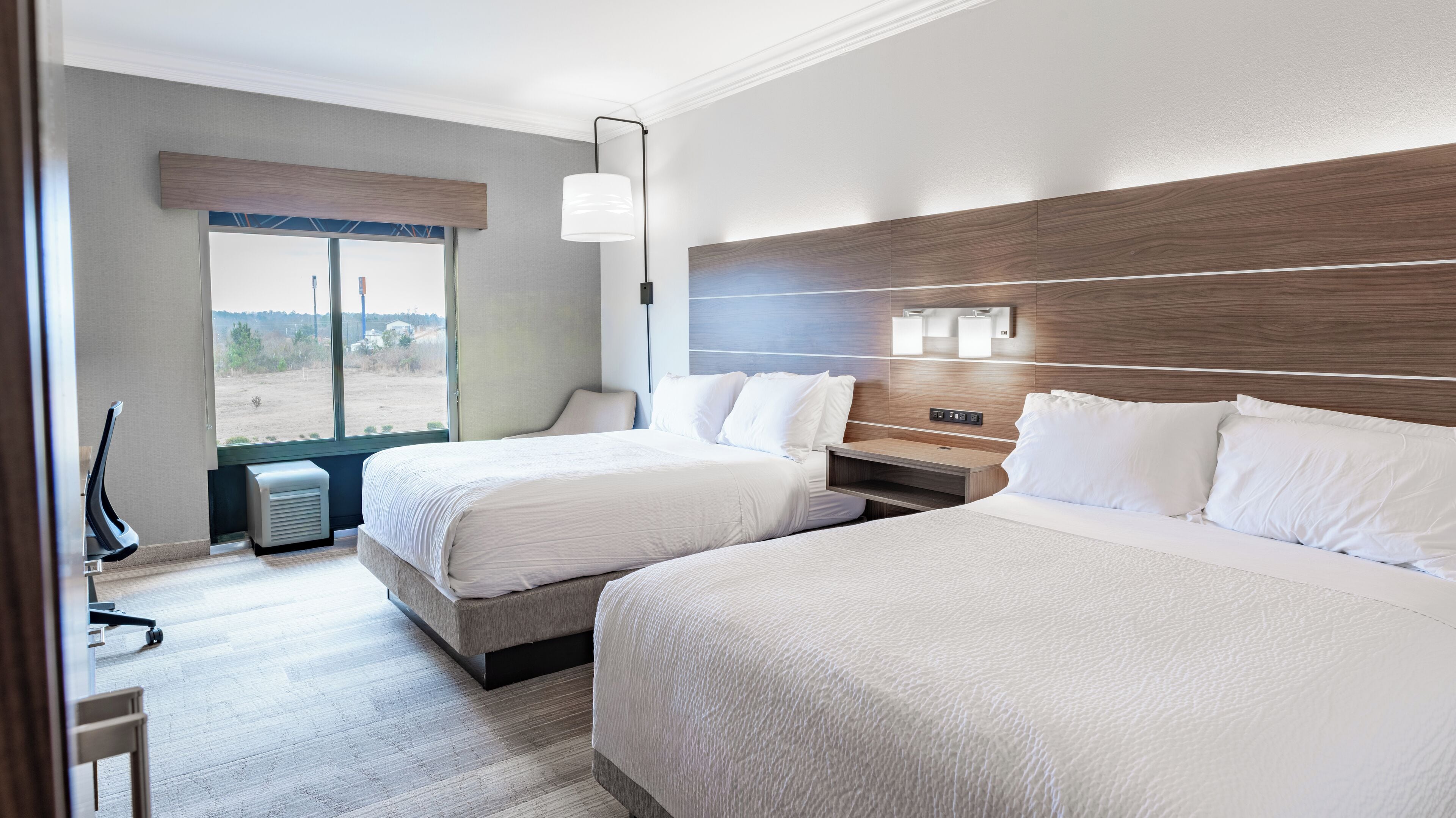 In-room safe, desk, iron/ironing board, free cribs/infant beds