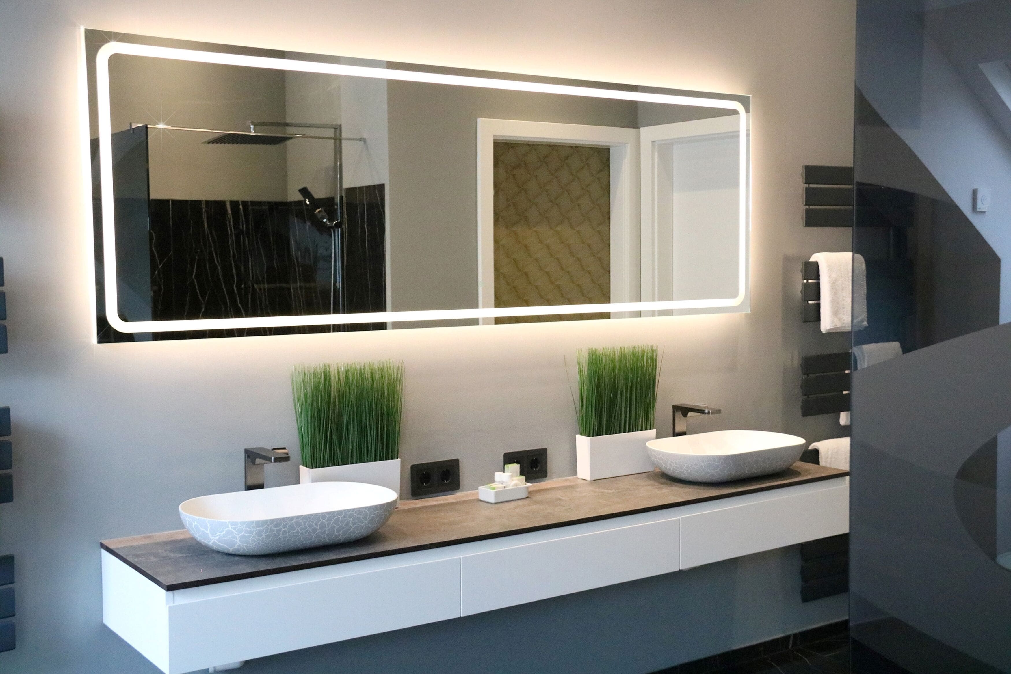 suite, terrace (penthouse) | bathroom | free toiletries, hair dryer, towels