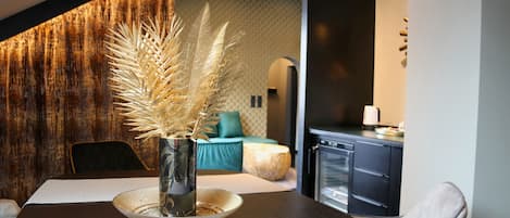 Suite - terrasse (Penthouse) | Spisning på værelset