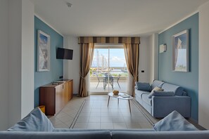 Suite, Sea View | Living room - Aregai Marina Hotel & Residence (Santo Stefano al Mare)
