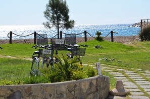 Property grounds - Aregai Marina Hotel & Residence (Santo Stefano al Mare)