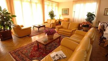 SittomrÄde i lobbyn