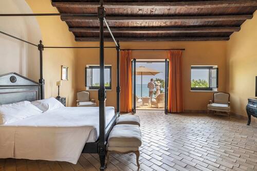 Suite | Minibar, caixa forta a l'habitació i habitacions insonoritzades